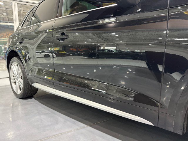 Used 2019 Audi Q5 2.0T Premium Plus w/ Premium Plus Package AWD/4WD image 18