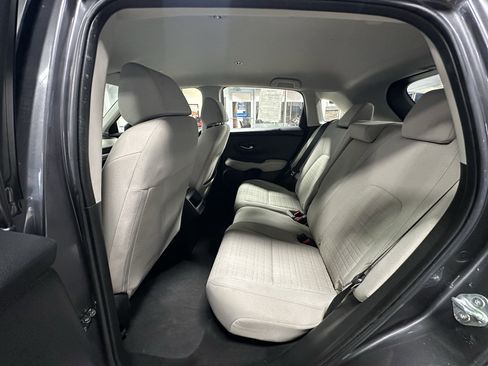 Used 2023 Honda HR-V LX image 18