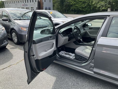 Used 2018 Hyundai Sonata SEL FWD image 20