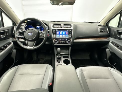 Used 2018 Subaru Outback 2.5i Limited image 16