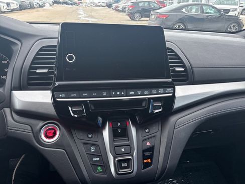 Certified 2025 Honda Odyssey Sport-L image 22