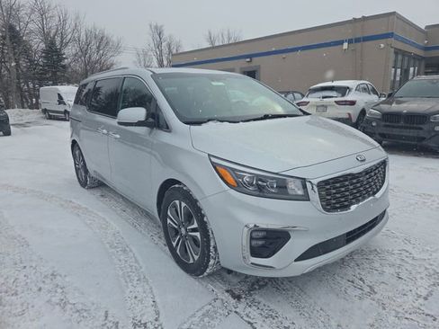 Used 2021 Kia Sedona SX image 12