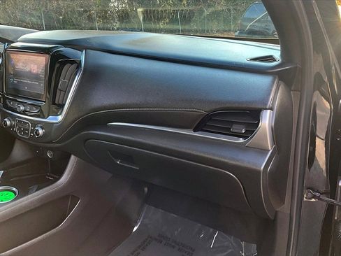 Certified 2022 Chevrolet Traverse LT image 22