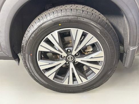 Certified 2021 Nissan Rogue SV AWD/4WD image 29