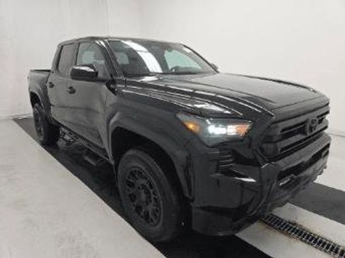 Used 2024 Toyota Tacoma SR5 RWD image 3
