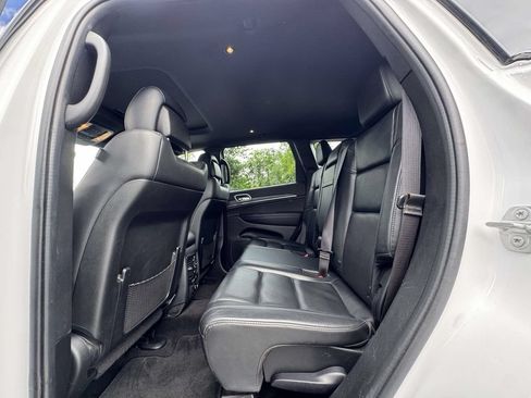 Used 2022 Jeep Grand Cherokee Limited AWD/4WD image 14