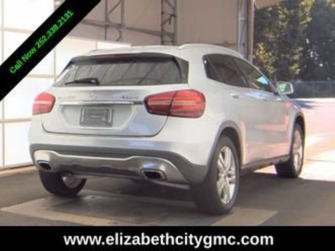 Used 2019 Mercedes-Benz GLA 250 4MATIC image 3