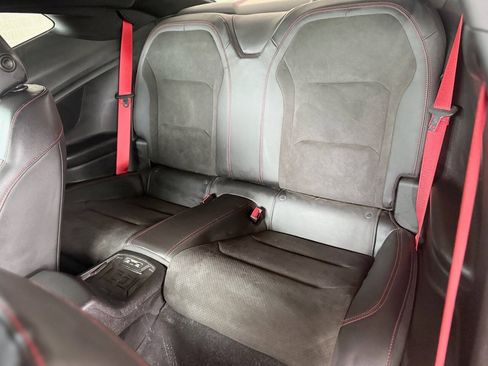 Used 2020 Chevrolet Camaro ZL1 RWD image 34