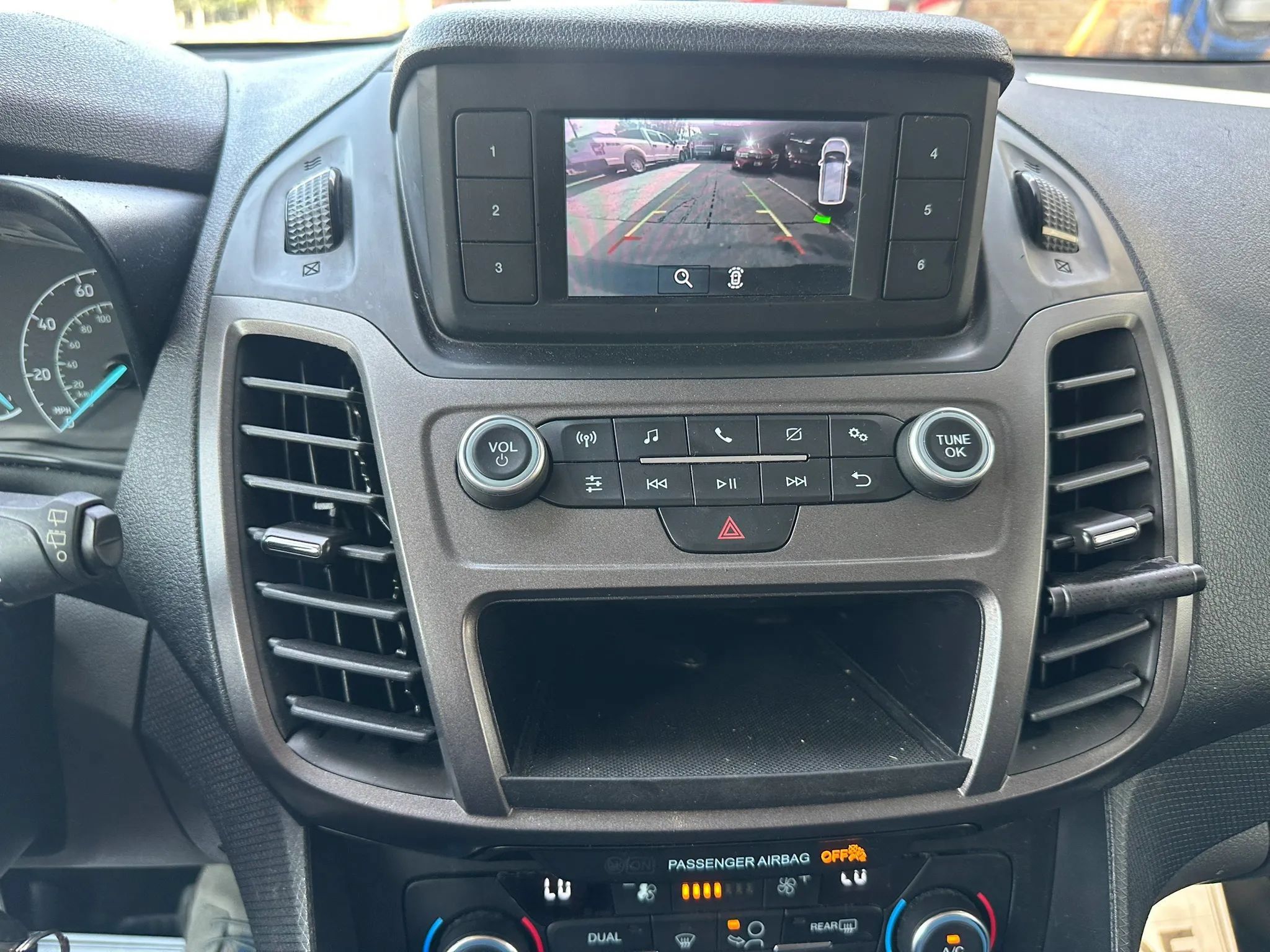 Used 2022 Ford Transit Connect XL FWD image 20