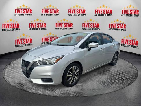 Used 2020 Nissan Versa SV FWD image 3