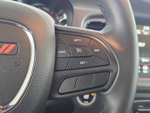 Used 2023 Dodge Charger SXT w/ Blacktop Package image 28