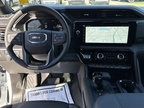 New 2026 GMC Sierra 1500 AT4 w/ AT4 Premium Package AWD/4WD image 7