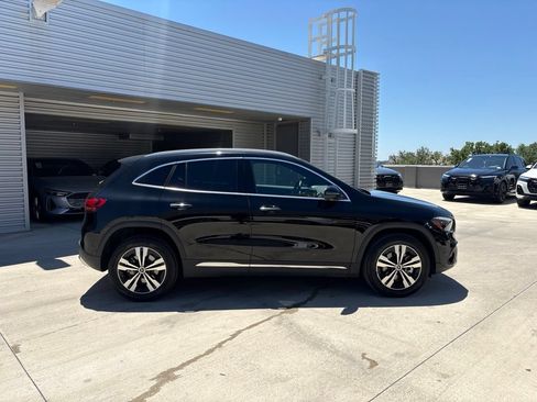 Used 2025 Mercedes-Benz GLA 250 image 4