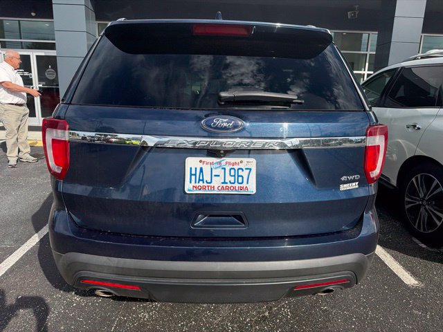 Used 2017 Ford Explorer 4WD image 4