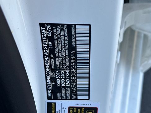 New 2025 Mercedes-Benz C 300 Sedan image 28