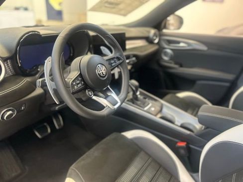 New 2026 Alfa Romeo Tonale w/ Active Assist Package AWD/4WD image 9