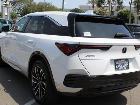 Used 2024 Acura ZDX A-Spec RWD image 8