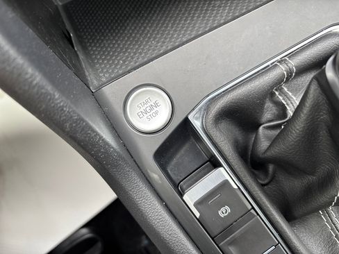 Used 2022 Volkswagen Taos S w/ IQ Drive S Package image 34