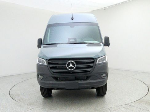 New 2026 Mercedes-Benz Sprinter 2500 image 2
