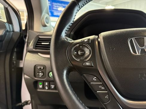 Certified 2023 Honda Ridgeline RTL image 18
