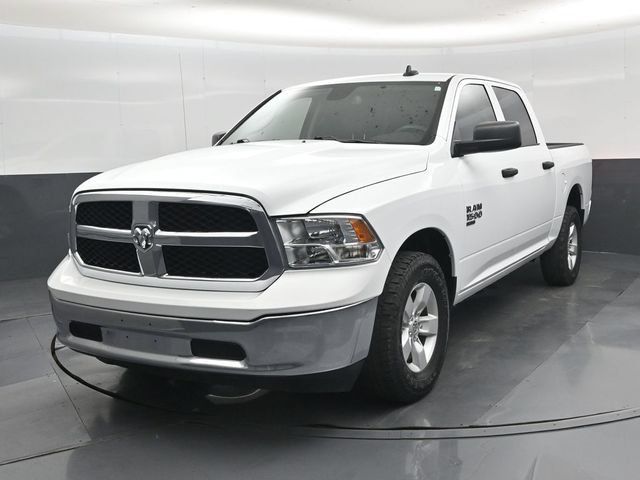 Used 2023 RAM 1500 Classic SLT w/ Electronics Group AWD/4WD image 32