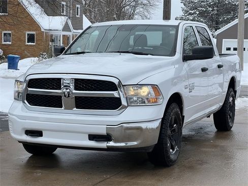 Used 2023 RAM 1500 Classic SLT w/ Protection Group image 36
