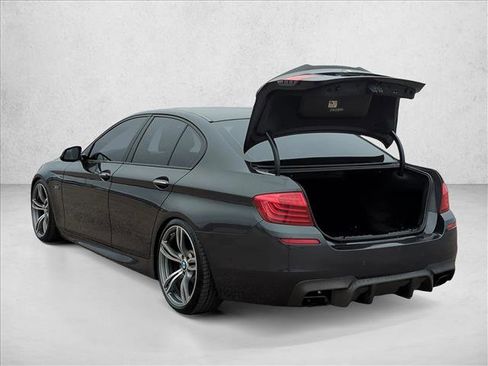 Used 2014 BMW 550i xDrive Sedan image 7