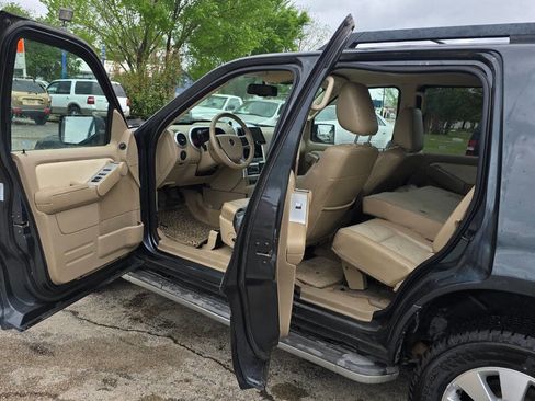 Used 2010 Mercury Mountaineer AWD image 8