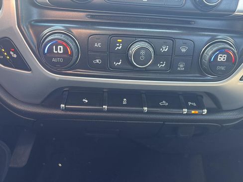 Used 2015 GMC Sierra 1500 SLE w/ SLE Value Package image 23