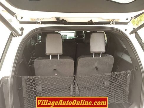 Used 2015 Ford Explorer Limited w/ Equipment Group 301A AWD/4WD image 36