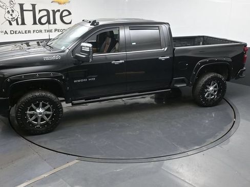 Used 2022 Chevrolet Silverado 2500 High Country w/ Z71 Off-Road Package AWD/4WD image 59
