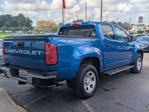 Used 2022 Chevrolet Colorado W/T w/ WT Convenience Package AWD/4WD image 10