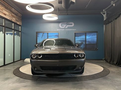 Used 2022 Dodge Challenger SXT w/ Blacktop Package image 8