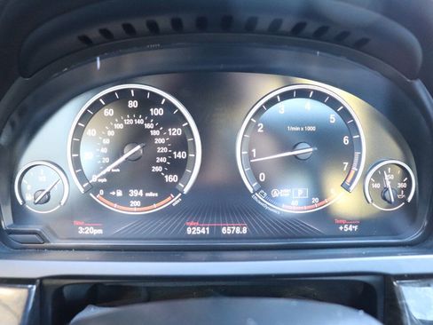 Used 2013 BMW 750Li image 21