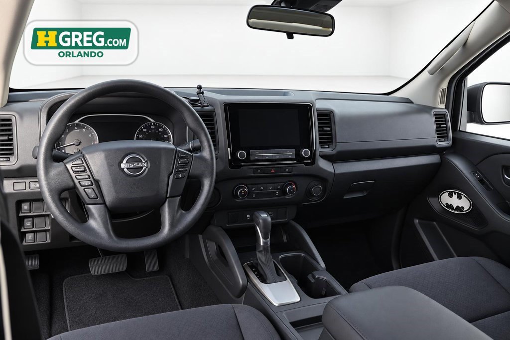 Used 2024 Nissan Frontier S w/ Technology Package RWD image 11
