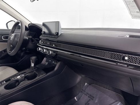 Used 2023 Honda Civic LX image 36