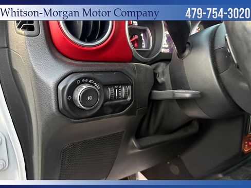 Used 2018 Jeep Wrangler Unlimited Rubicon image 14