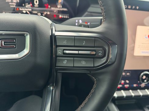 Certified 2024 GMC Acadia AT4 AWD/4WD image 21