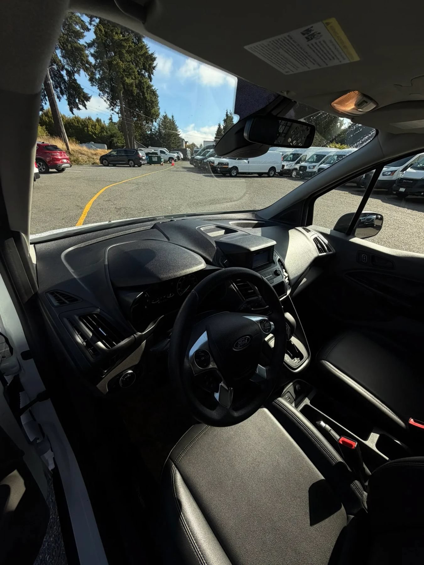 Used 2022 Ford Transit Connect XL FWD image 31