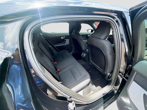 Used 2022 Polestar Polestar 2 FWD image 30