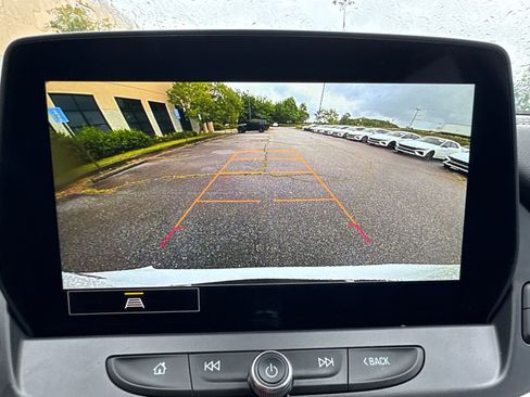 Used 2025 Chevrolet Blazer LT FWD image 29