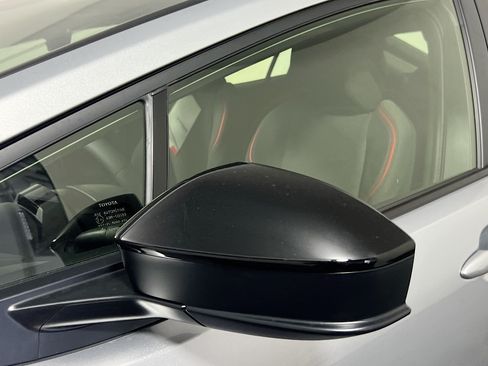 New 2026 Toyota Prius Plug-In Hybrid FWD image 12