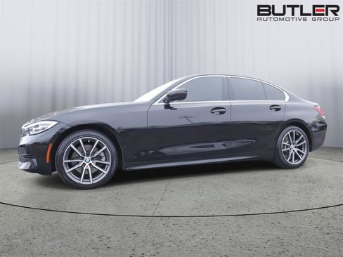 Used 2019 BMW 330i Sedan w/ Premium Package image 39