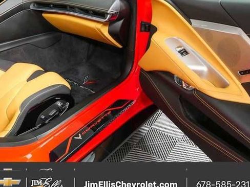 Used 2022 Chevrolet Corvette Stingray Premium Conv w/ Z51 Performance Package image 21