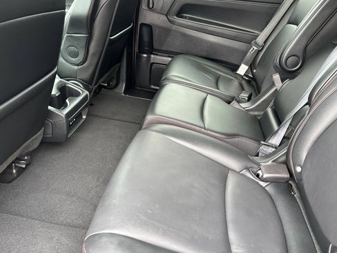 Used 2025 Honda Odyssey Sport-L image 12
