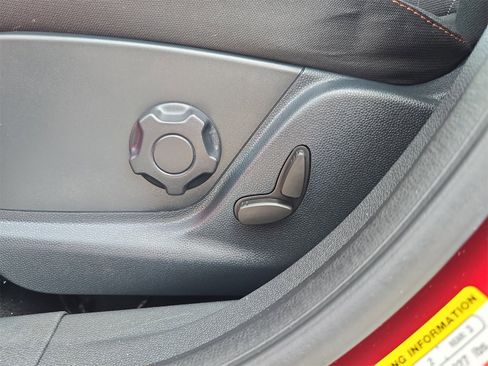 Certified 2021 Ford EcoSport SE w/ SE Convenience Package image 15