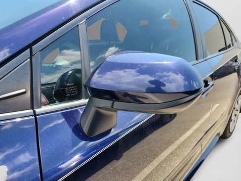 Used 2023 Toyota Corolla LE FWD image 6