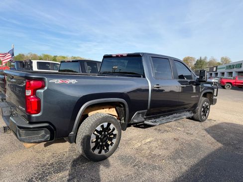 Used 2022 Chevrolet Silverado 2500 Custom w/ Gooseneck/5TH Wheel Package AWD/4WD image 3