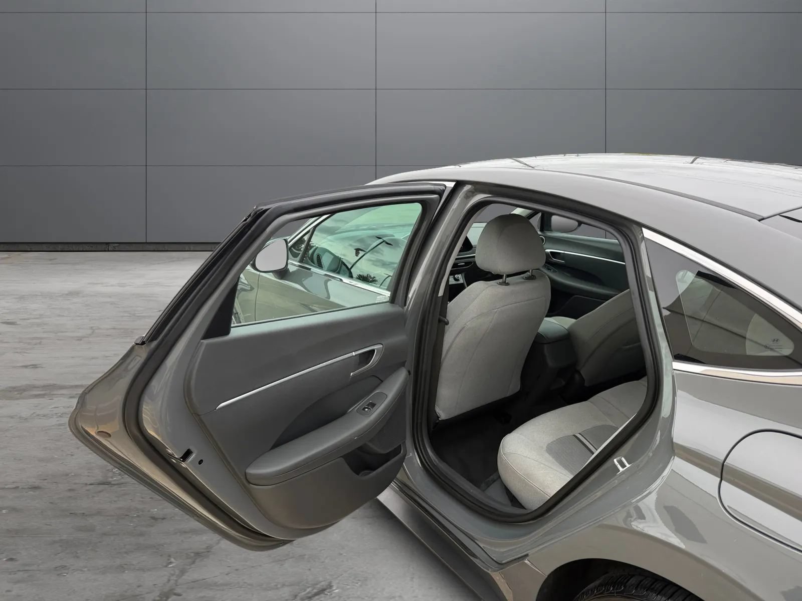 Used 2022 Hyundai Sonata SE FWD image 17
