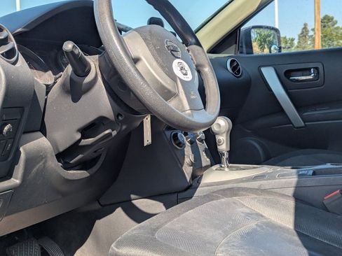 Used 2013 Nissan Rogue S image 13